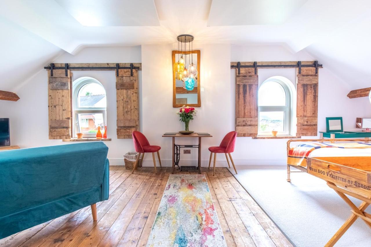James' Place At Brynawel Мърдър Титфил Екстериор снимка