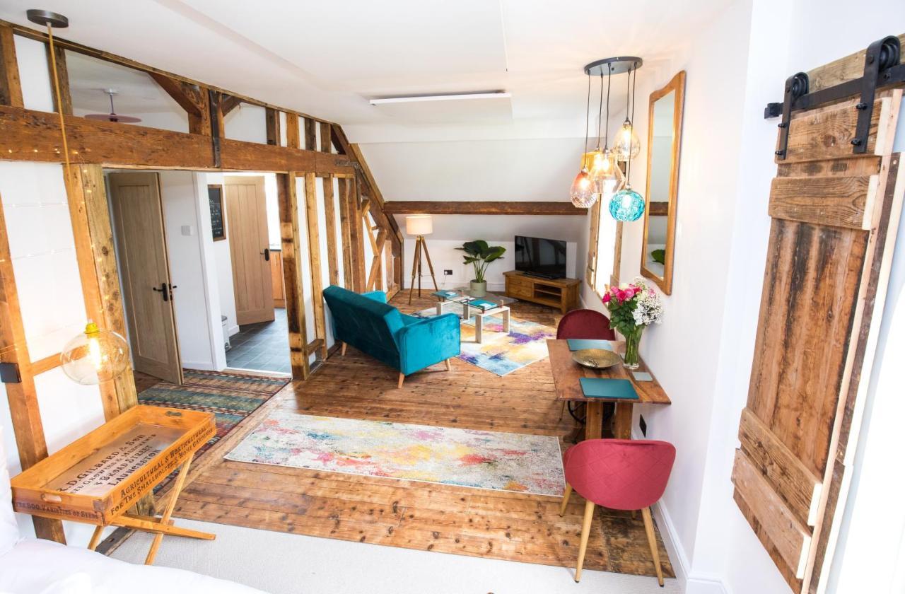James' Place At Brynawel Мърдър Титфил Екстериор снимка