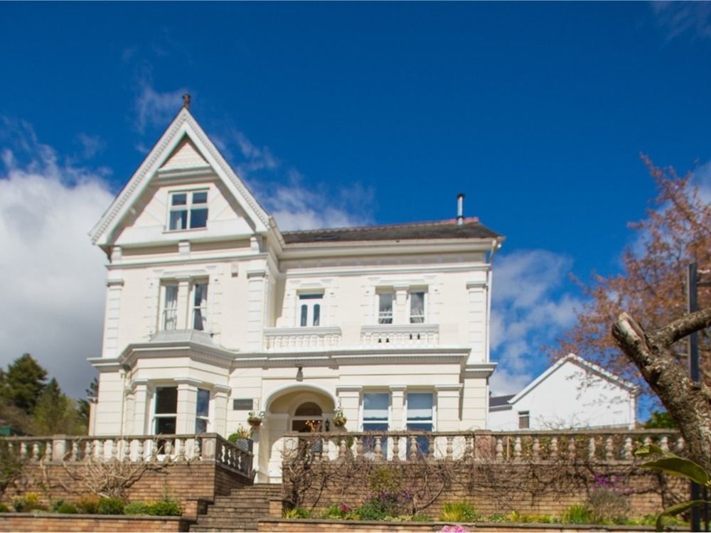 James' Place At Brynawel Мърдър Титфил Екстериор снимка